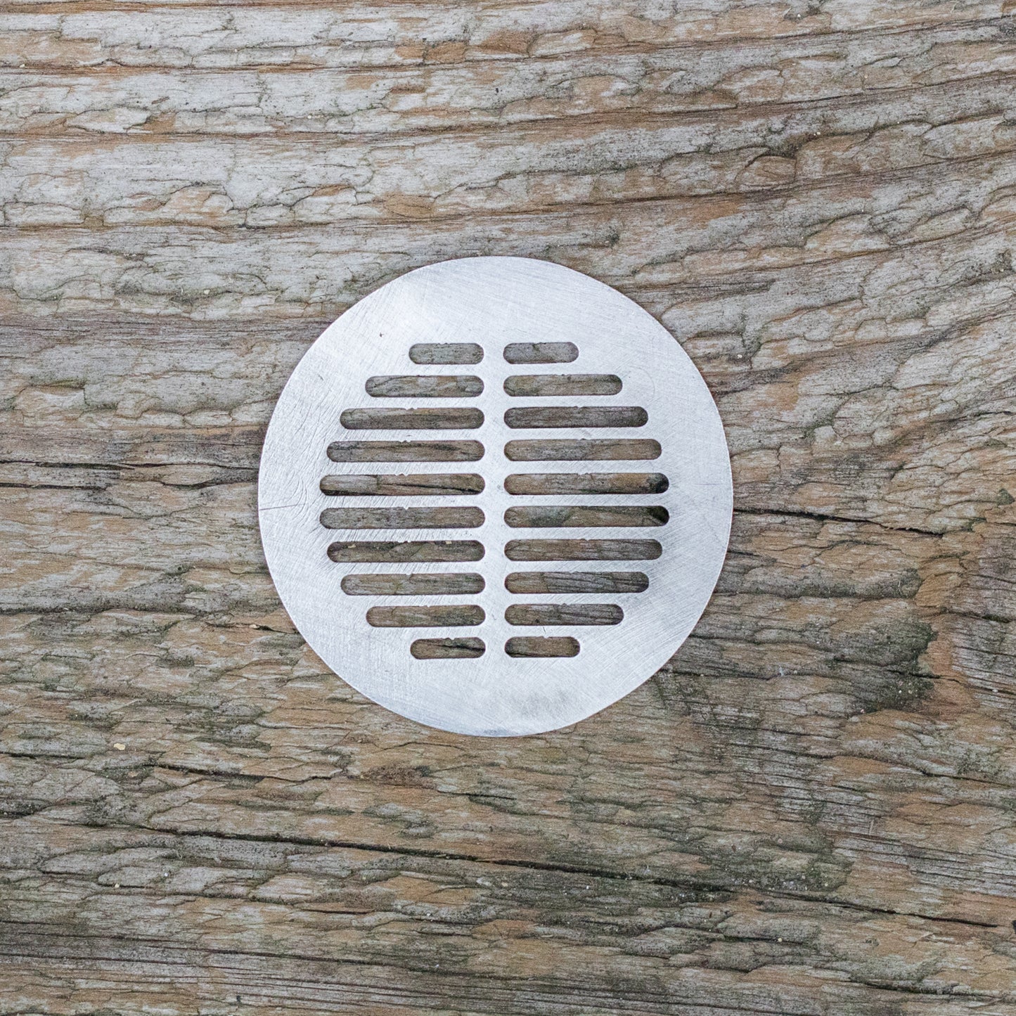 Hand Forge Steel Drain It Golf Ball Marker | Seamus Golf | 3