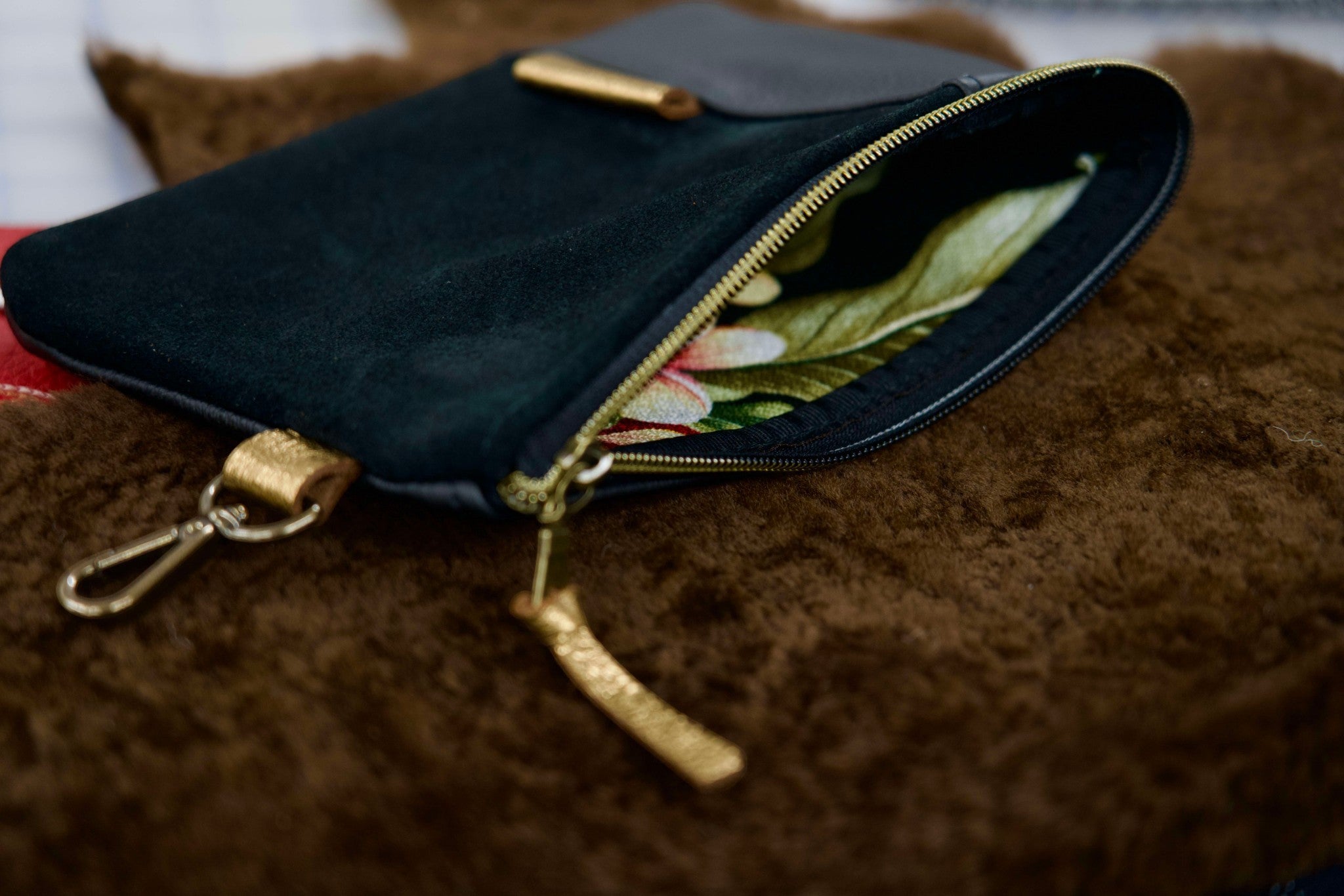 Black Tribeca Zippered Pouch