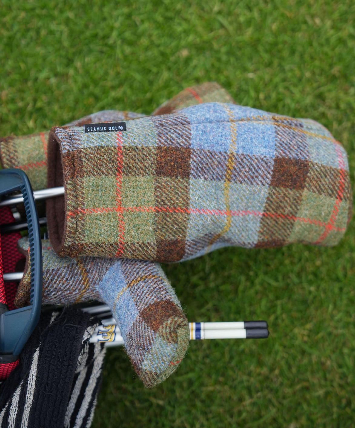 MacLeod Check Harris Tweed Blade Putter Cover